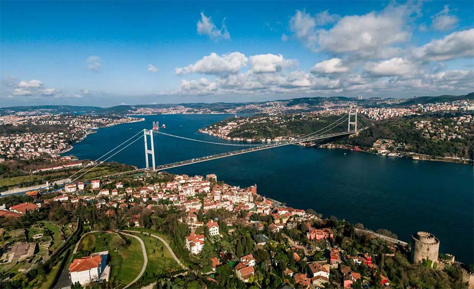 https://mavituz.com/wp-content/uploads/2025/07/mavi-tuz-location-istanbul.jpg
